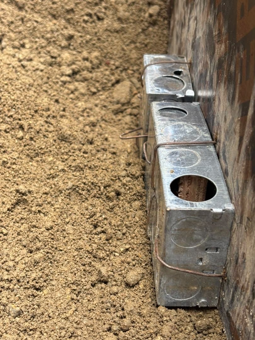 Exterior Rammed Earth Walls — photo 3